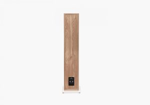 packshot borea light oak 03 2160x1518